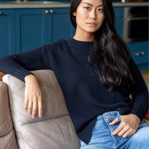 United By Blue Organic Cotton Crew Sweater (M)